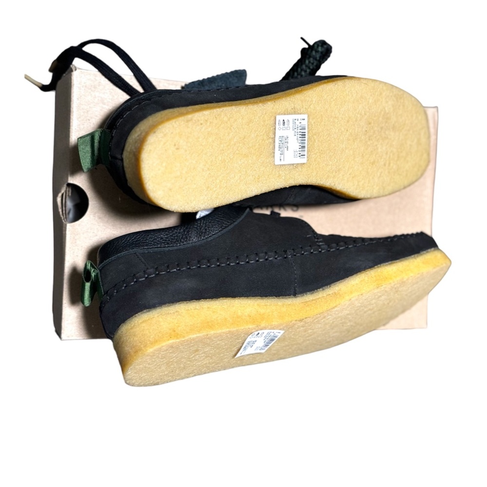 Clarks Weaver Weft Suede Shoes - Picture 4 of 5